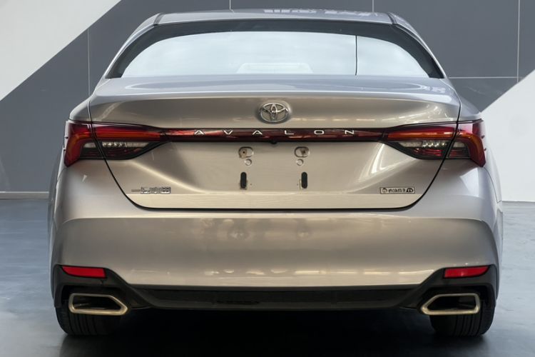 Used Toyota Avalon 2019 2.0L Luxury Edition China VI Standard Exterior 5