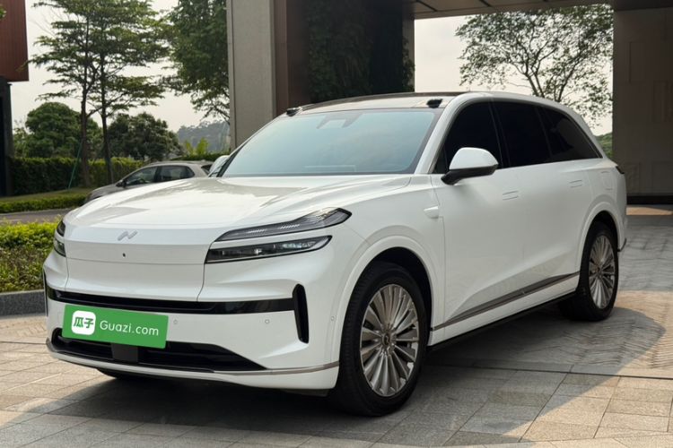 Used ONVO Luxeed L90 2025 Model—Ultra Six-Seater Version