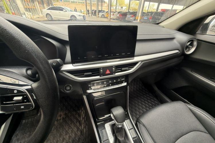 Used Kia K3 2020 1.5L CVT New Sharp Edition with Sunroof Audio And AC Panel