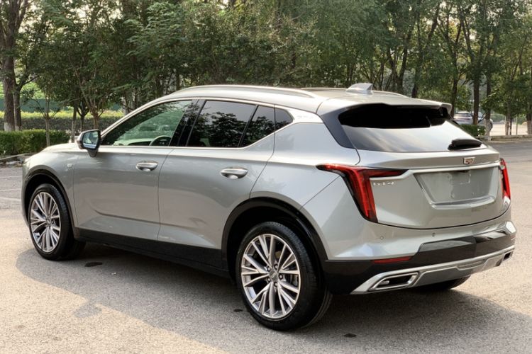 Used Cadillac GT4 2023 25T Prestige Version
