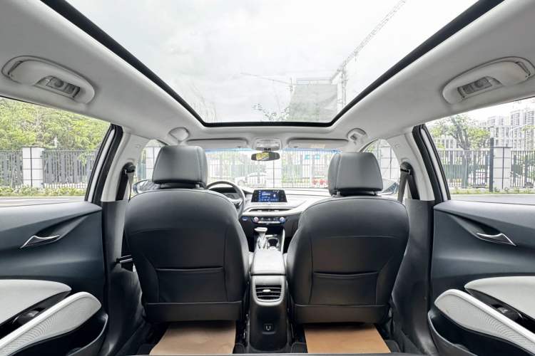 Used Buick Velite 6 2019 Connected & Smart Edition Interior 5
