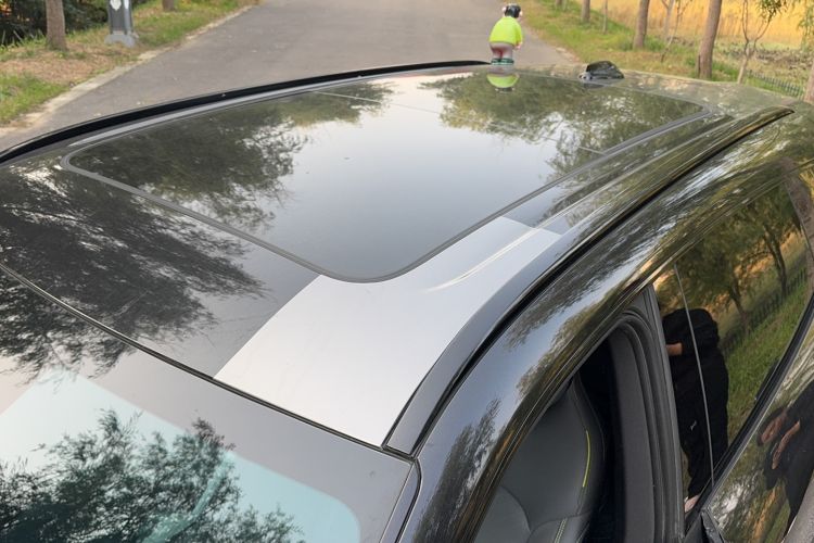 Used Lynk & Co 08 EM-P 2023 120km Long-Range Halo