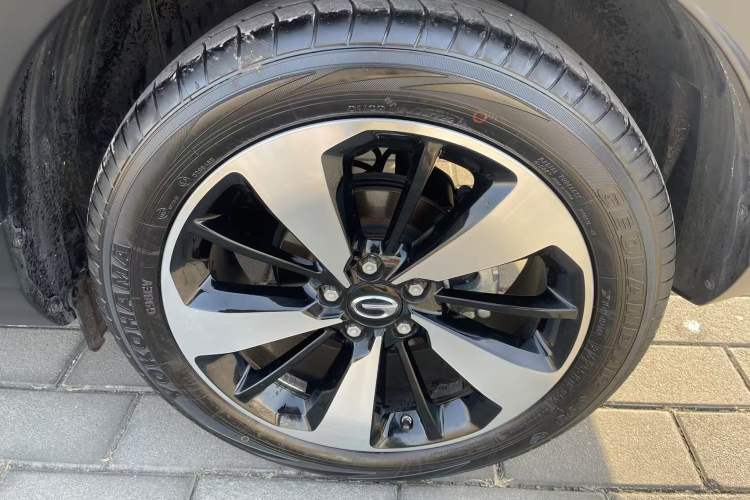 Used GAC Trumpchi GS3 2017 200T Automatic Luxury Edition Exterior 8