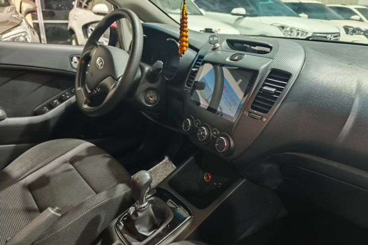 Used Kia K3 2016 1.6L Manual GL