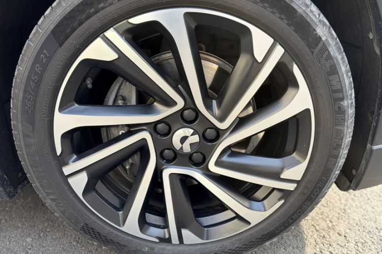 Used Nio EC6 2024 75 kWh
