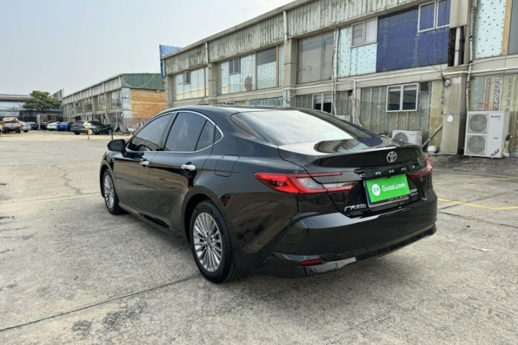 Used Toyota Camry 2024 Dual-Motor 2.0 HG Premium Edition
