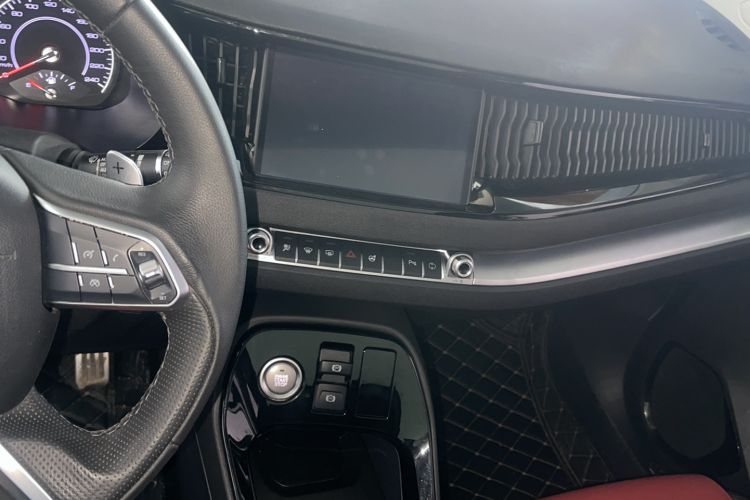 Used Haval H2s 2018 Blue Label 1.5T Dual-Clutch Luxury Model Audio And AC Panel