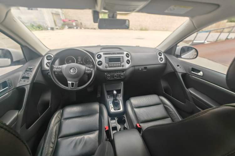 Used Volkswagen Tiguan L 2015 1.8TSI Automatic Two-Wheel Drive Comfort Edition