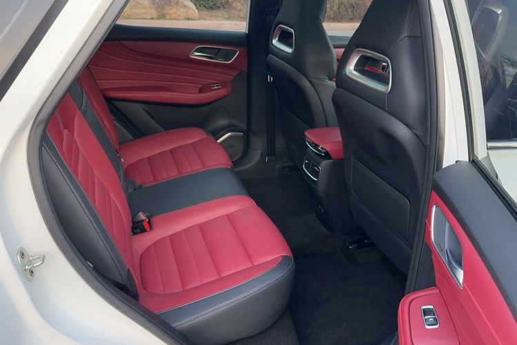 Used MG HS 2019 30T Automatic 2WD Trophy Supreme Edition China VI Standard