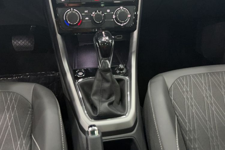 Used Volkswagen T-Cross 2021 1.5L Automatic Comfort Edition Gear Lever