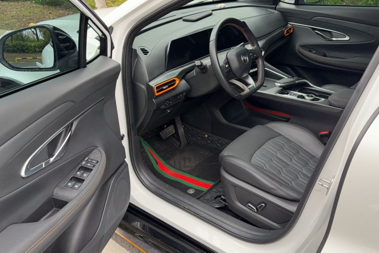 Used CHANGAN UNI-T 2022 1.5T Prestige Version Driver Seat