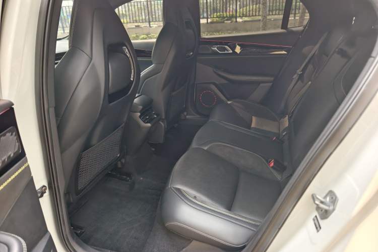 Used Lynk & Co 03 2023 1.5TD DCT JingPro Interior 6