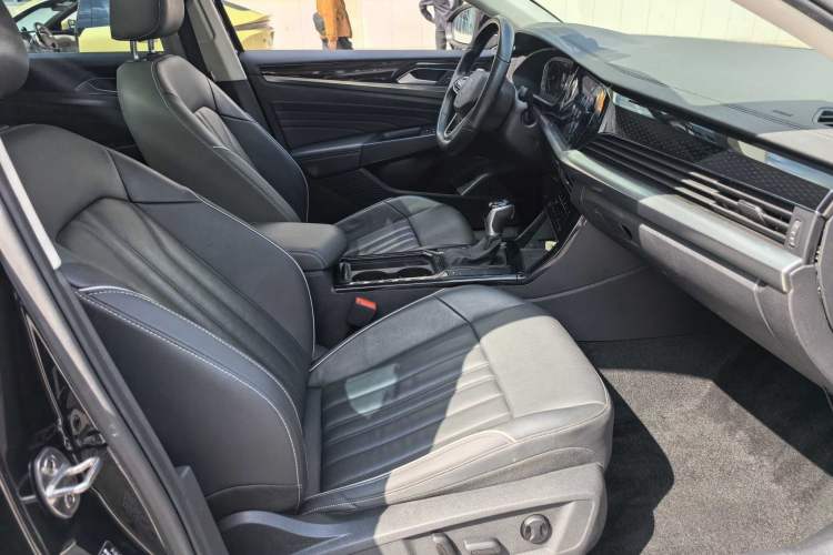 Used Volkswagen Passat 2023 Revised 330TSI Starry Elite Edition