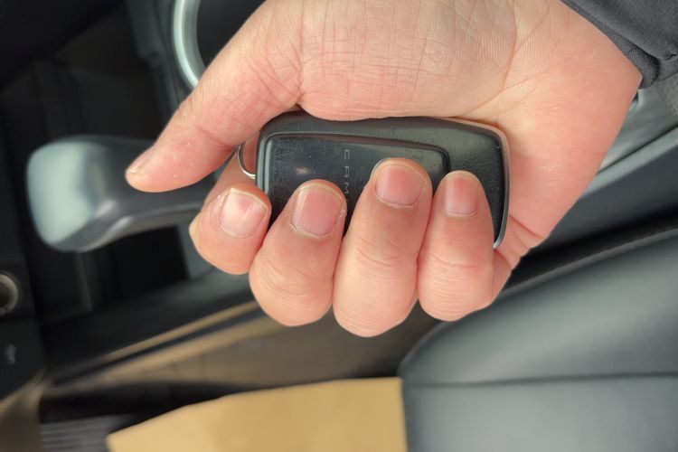 Used Toyota Camry 2021 2.0G Luxury Edition
