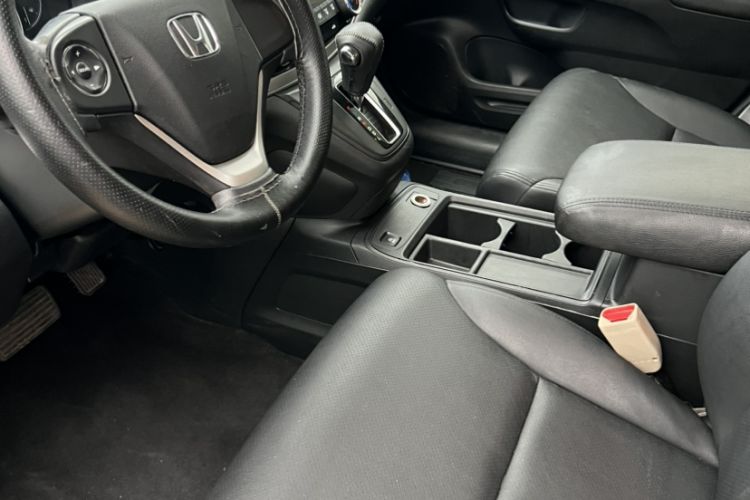 Used Honda CR-V 2016 2.0L two-wheel drive Urban Edition