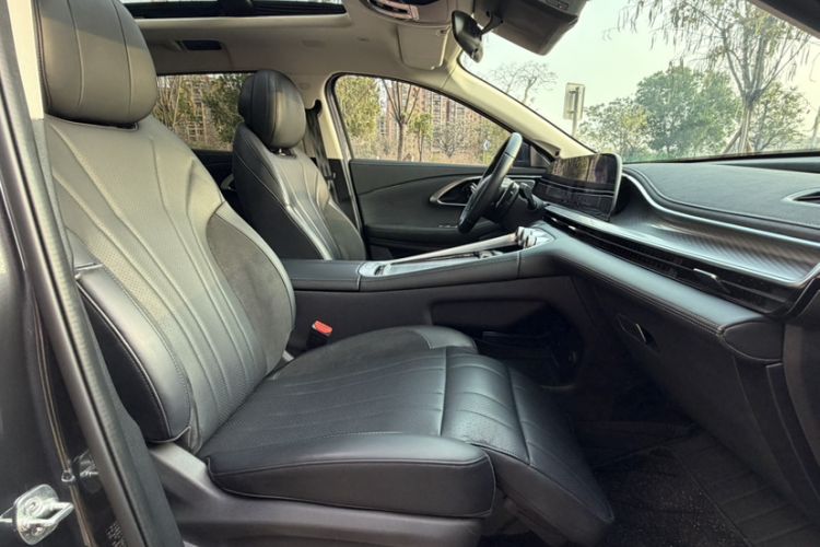 Used EXEED Lingyun 2024 400T Four-Wheel Drive Star Prestige Edition
