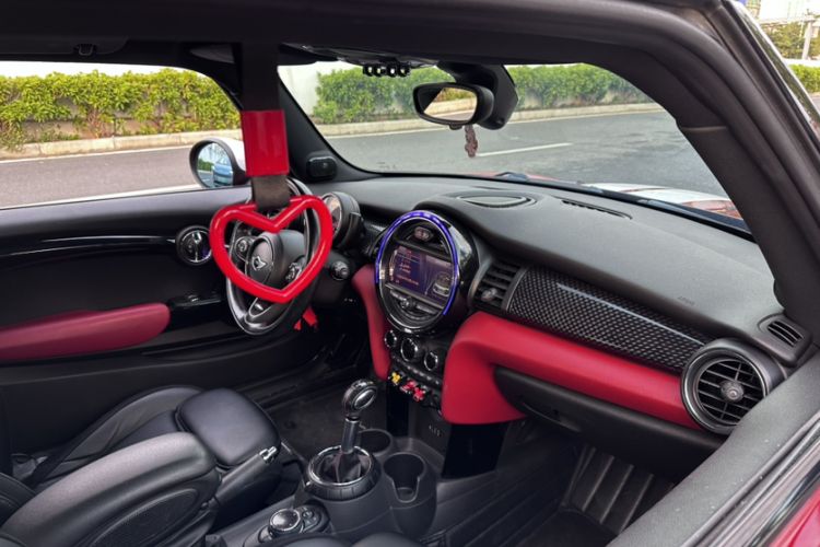 Used MINI MINI 2014 2.0T COOPER S Excitement