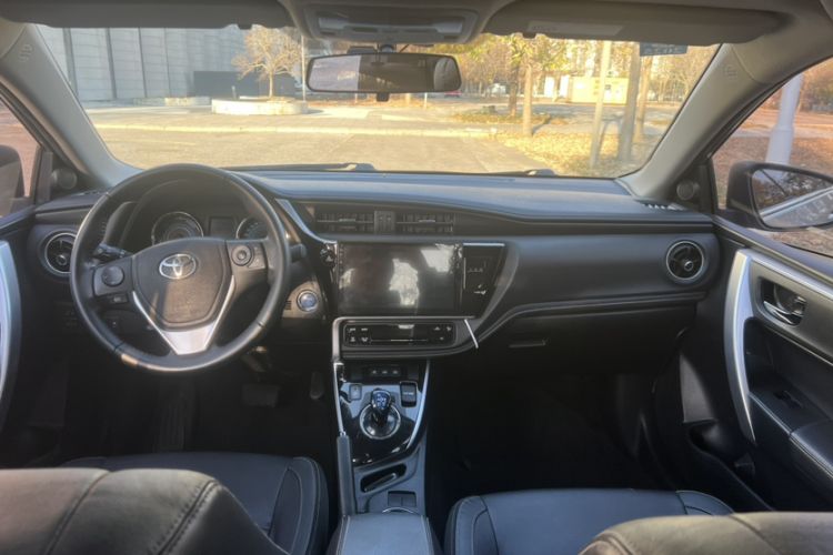 Used Toyota Corolla 2017 Revised Dual-Engine 1.8L E-CVT Elite Edition