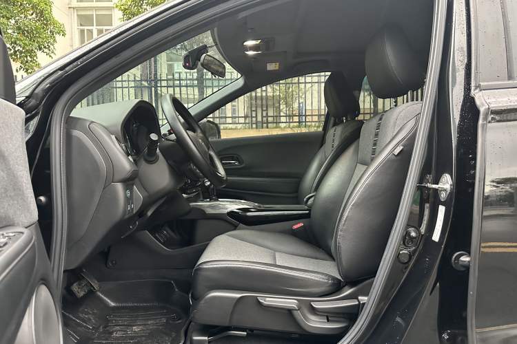 Used Honda XR-V 2020 1.5L CVT Comfort Version Interior 2