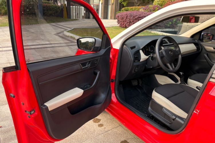 Used Skoda Fabia 2015 1.4L Automatic Chuanxing Edition