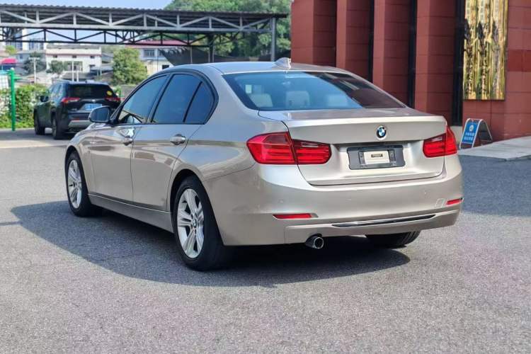 Used BMW 3 Series 2015 316i Sport Design Package
