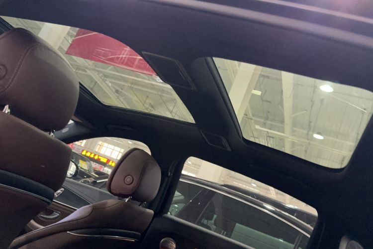 Used Mercedes-Benz E-Class 2021 E 260 L Sport Edition Interior 3