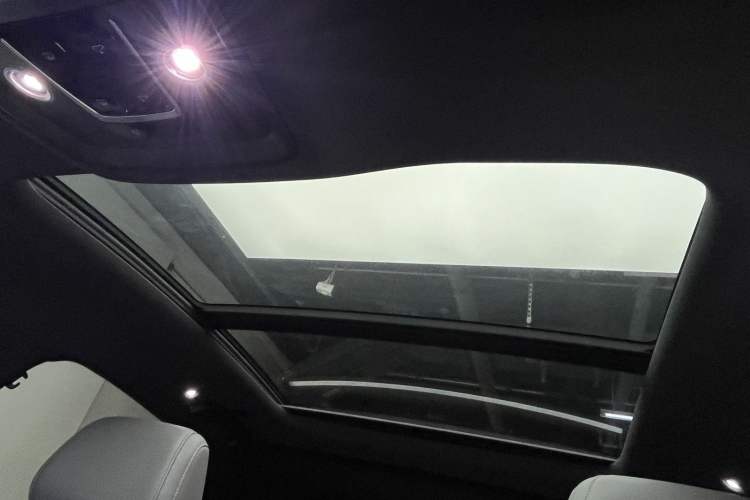 Used BYD Seal 07 DM-i 2025 DM-i 1.5L 125km Luxury Model Headliner