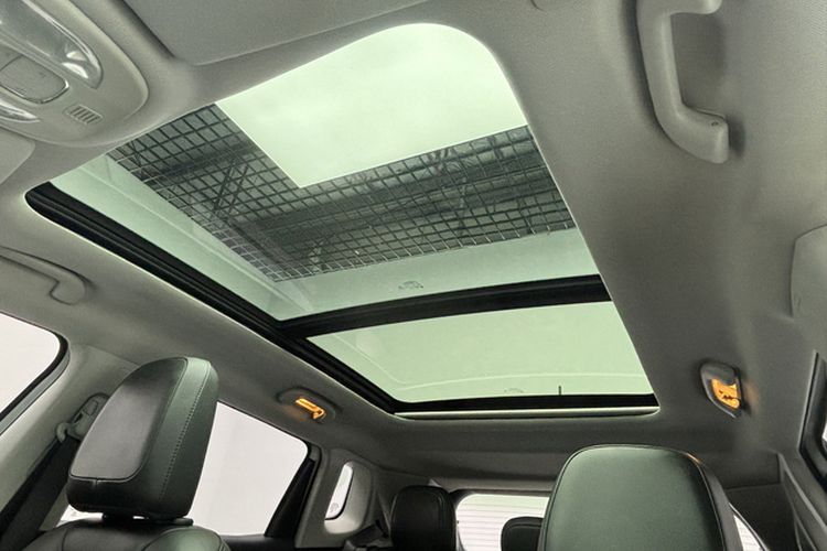 Used Jeep Compass 2017 200T Automatic Family Edition Headliner