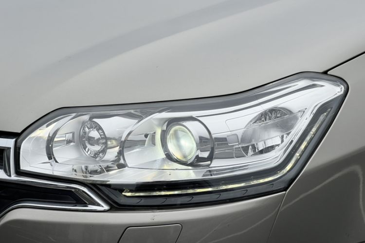 Used Citroen C5 2014 1.6T Automatic Prestige Model Left Front Headlight