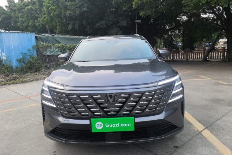 Used CHANGAN CS75 PLUS 2025 4th Generation 1.5T New Blue Whale Smart Luxury Edition Exterior 1