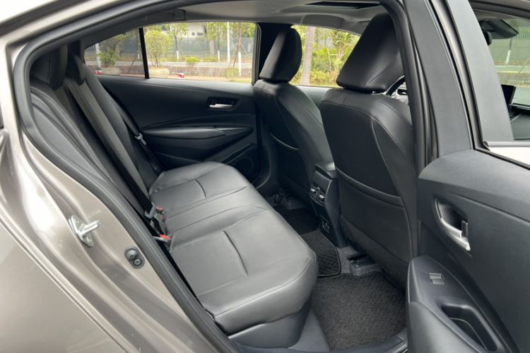 Used Toyota Corolla 2023 1.8L Smart Electric Hybrid Dual-Motor Elite Edition
