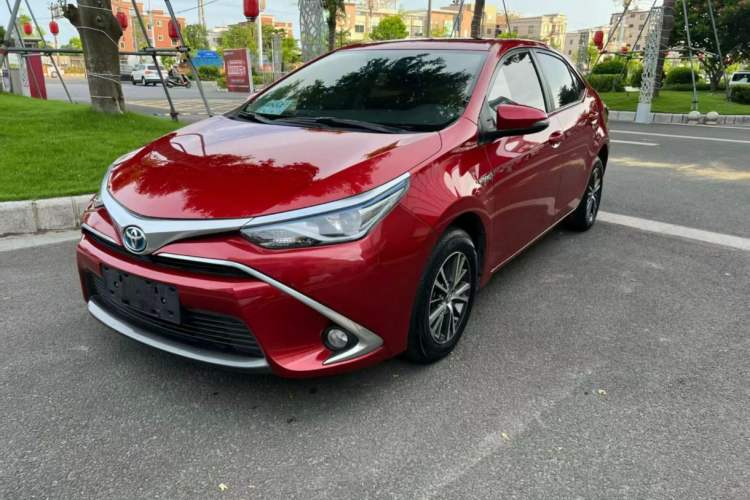 Used Toyota Levin 2016 Dual-Engine 1.8H GS E-CVT Elite Model with Sunroof