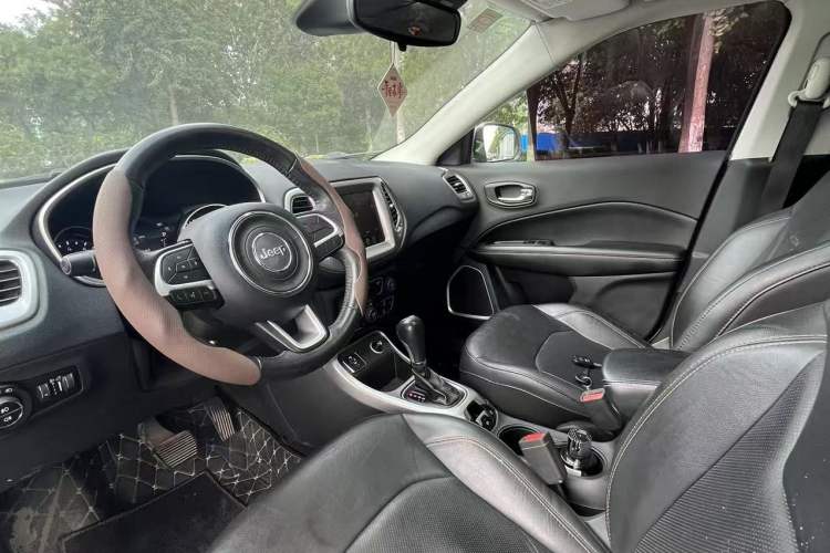 Used Jeep Compass 2017 200T Automatic Family Edition