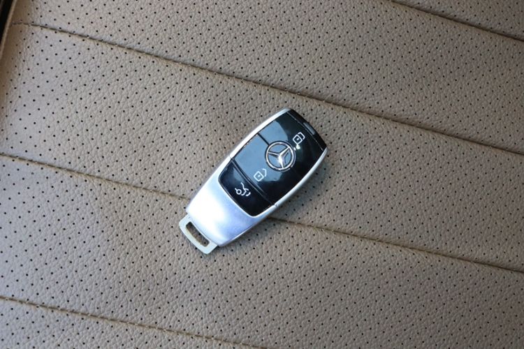 Used Mercedes-Benz E-Class 2022 Updated E 300 L Stylish Edition