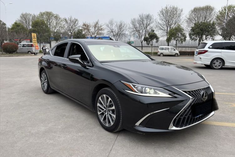 Used Lexus ES 2023 200 Excellence Edition