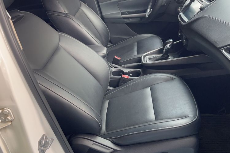 Used Ford Escort 2017 Happiness Edition 1.5L Automatic Fashion Version Right Front Seat