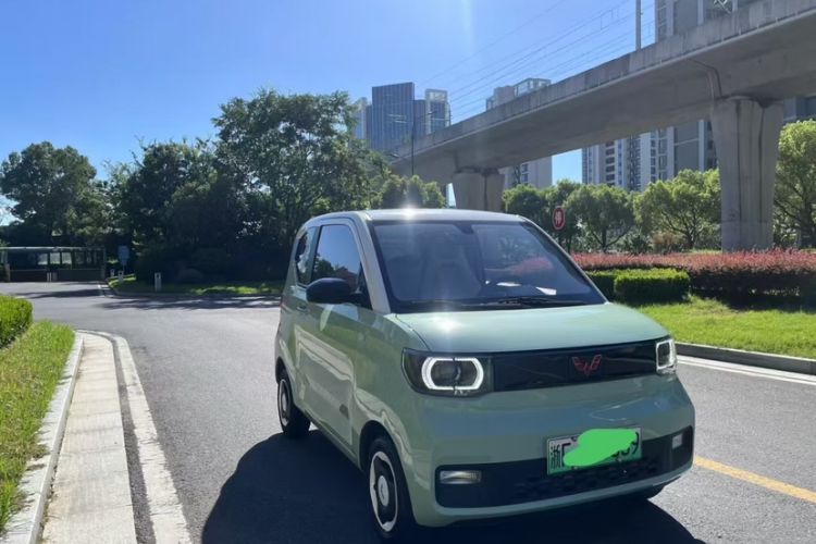 Used Wuling Hongguang MINIEV 2021 Macaron Fashion Model Lithium Iron Phosphate