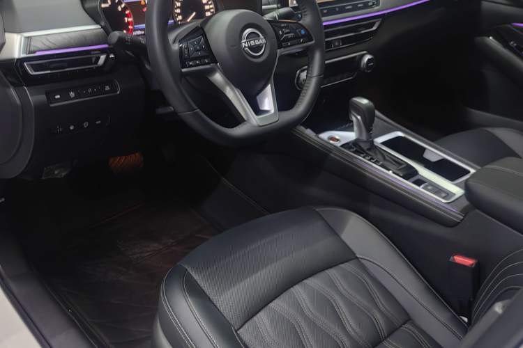 Used Nissan Teana 2022 2.0L XL-Upr Enjoyment Edition Interior 3