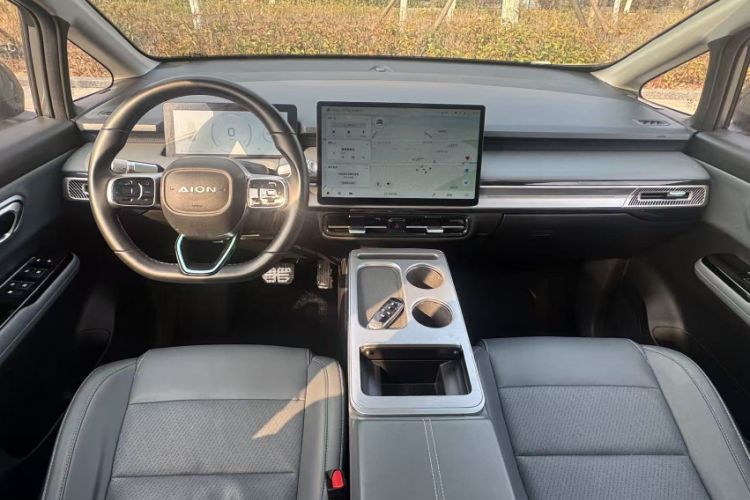 Used AION Y 2022 Plus 70 Smart Edition