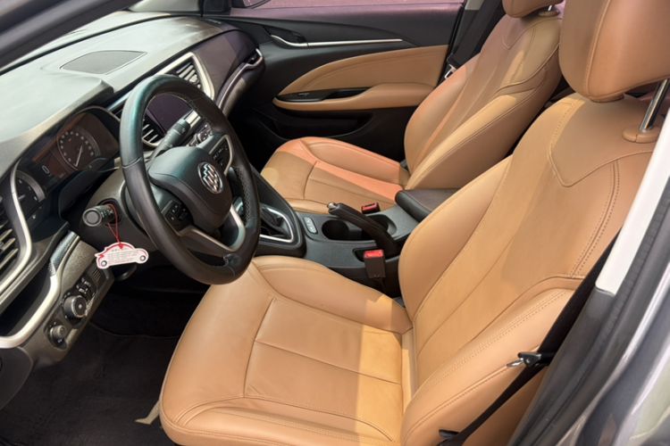 Used Buick Excelle GX 2018 18T Automatic Flagship Model
