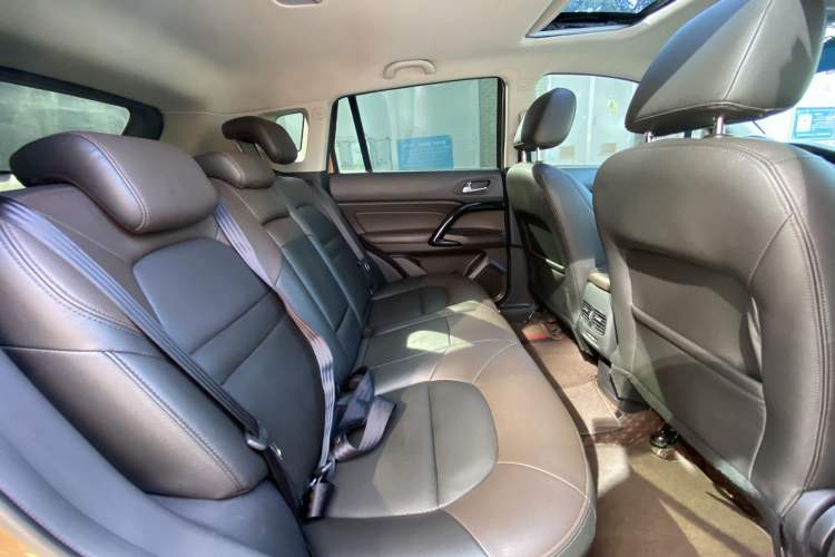 Used GAC Trumpchi GS4 2017 235T Automatic Two-Wheel Drive Luxury Smart Connectivity Version