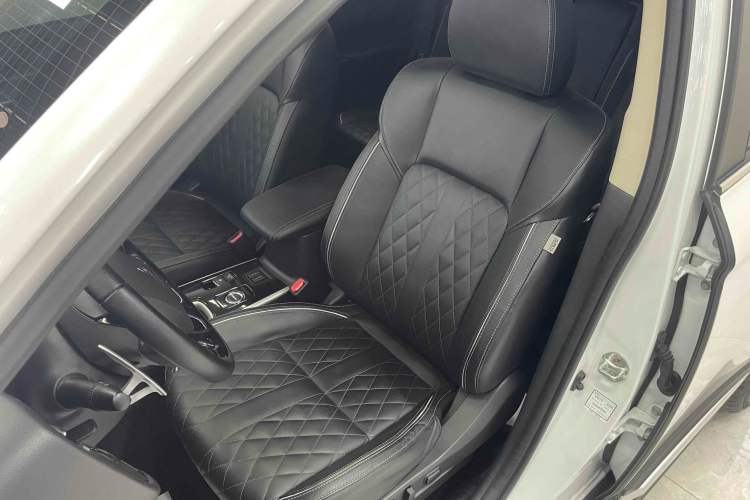 Used Mitsubishi Outlander 2021 2.4L 4x4 Comfort Edition 5 Seats