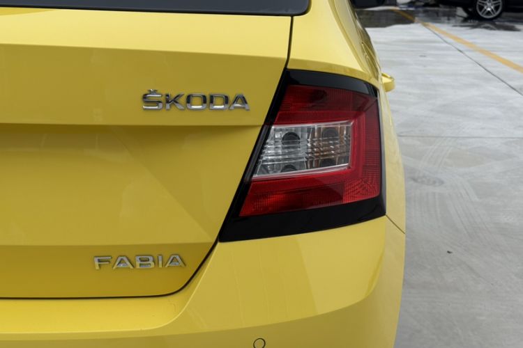 Used Skoda Fabia 2015 1.6L Automatic Sport Edition