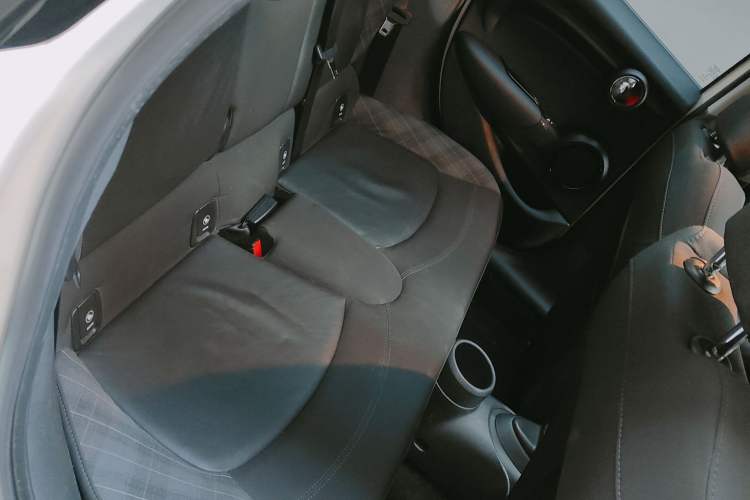 Used MINI MINI 2016 1.5T COOPER Five-Door Edition