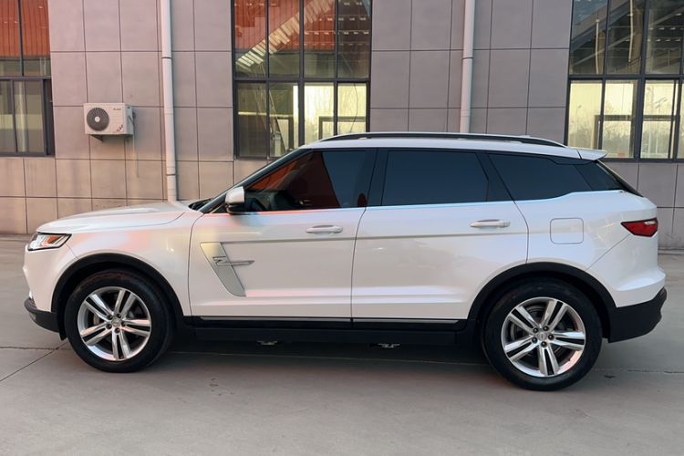 Used Zotye T700 2017 1.8T Dual-Clutch Prestige Model