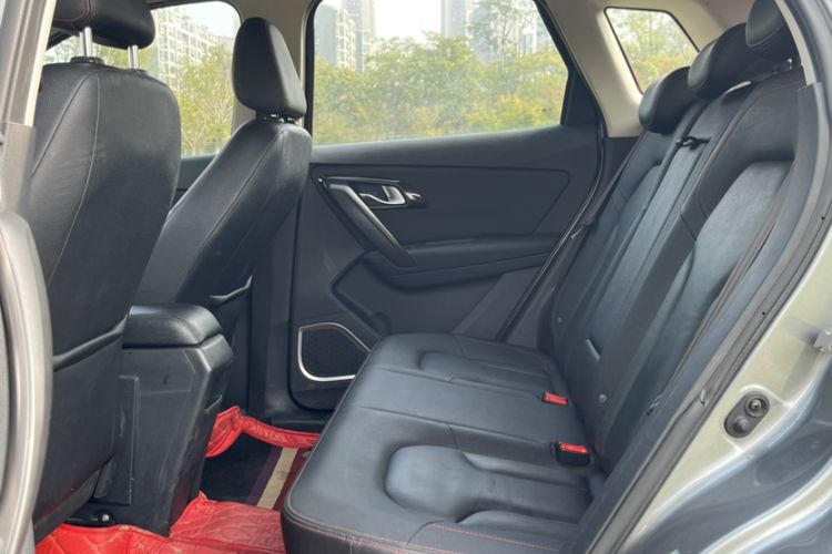 Used FAW Senya R7 2016 1.6L Manual Luxury Model