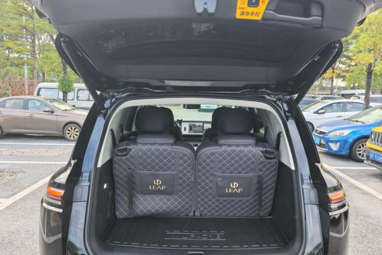 Used Leapmotor C16 2024 Pure Electric 520 Deluxe Edition
