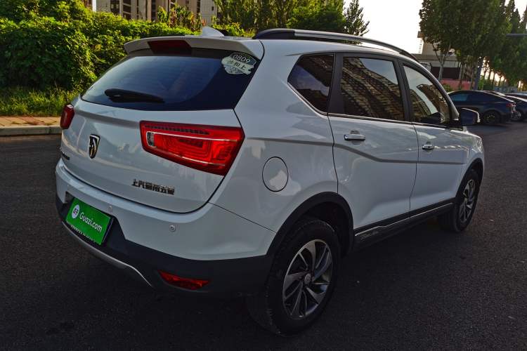 Used Baojun 560 2017 Rhythmic Edition 1.8L iAMT Prestige Model
