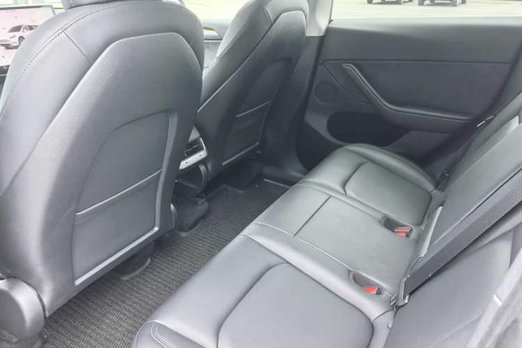 Used Tesla Model Y 2021 Revised Version 2 Long-Range All-Wheel-Drive Edition