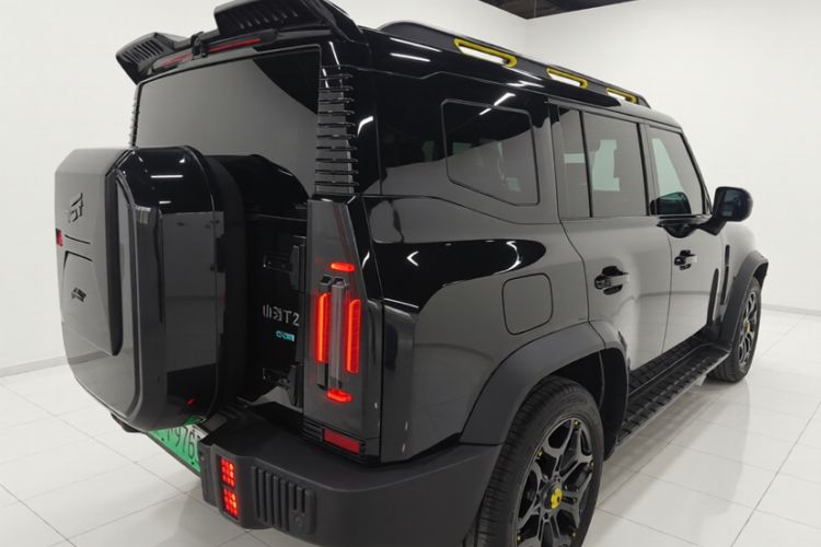 Used JETOUR Shanhai Traveler C-DM 2024 C-DM 208KM Mountain & Wilderness Edition